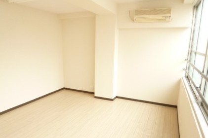 居室・リビング　写真は以前のものの為現状優先となります