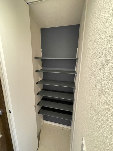玄関　★シューズＢＯＸ／同物件別号室写真★