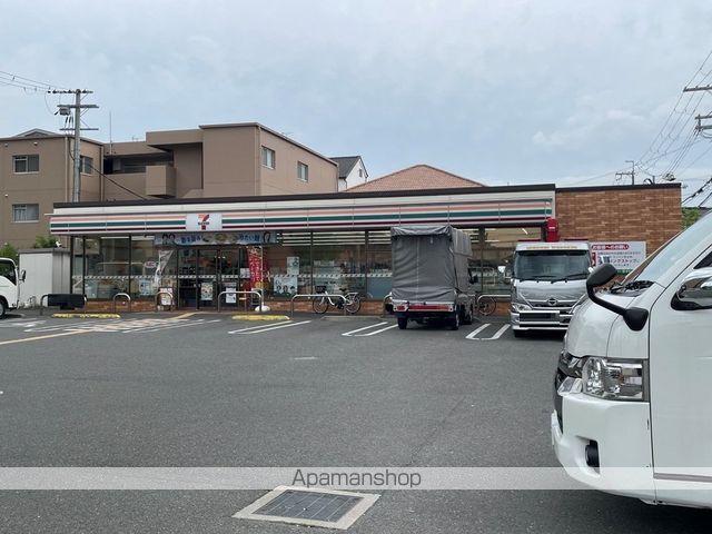 コンビニ　セブンイレブン（コンビニ）まで69m