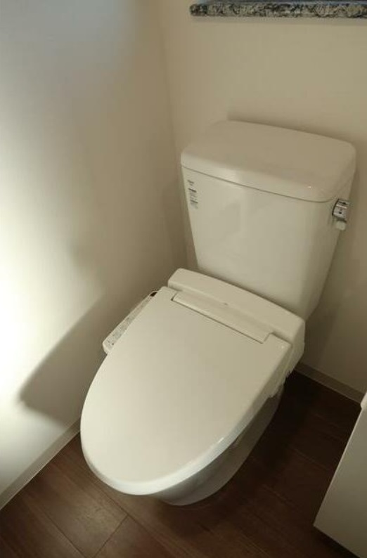 トイレ　別部屋参考写真