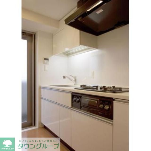 キッチン　※写真は同タイプ住戸です。