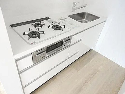 キッチン　別タイプ部屋　参考写真です