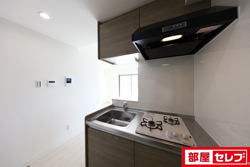 THE RESIDENCE IMAIKE EASTのキッチン写真