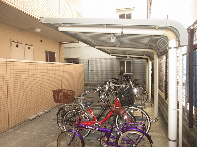 近鉄南大阪線 今川駅 徒歩9分 4階建 築21年の外観写真