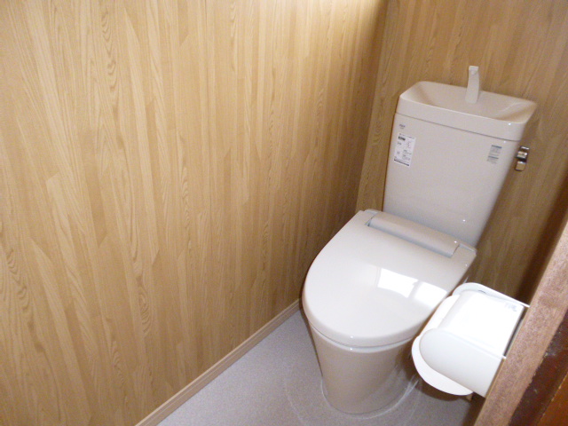 ドミトリーマンションのトイレ写真
