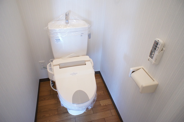 トイレ　図面と現状に相違がある場合には現状を優先