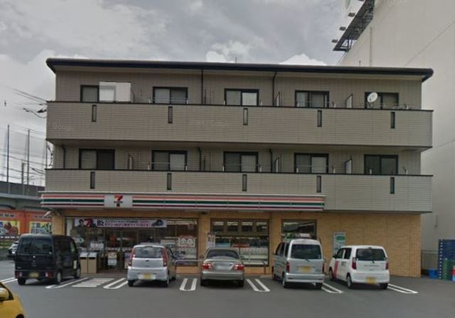 コンビニ　セブンイレブン浦和白幡6丁目店（コンビニ）まで461m