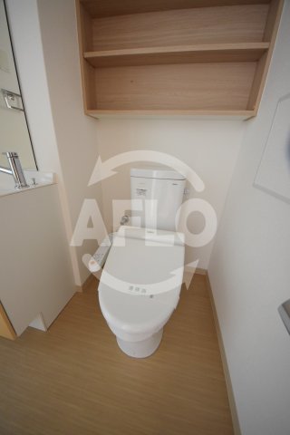 クレアツィオーネ上本町のトイレ写真