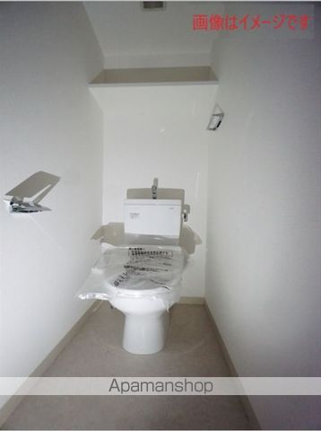 名鉄名古屋本線 名鉄名古屋駅 徒歩9分 14階建 新築のトイレ写真