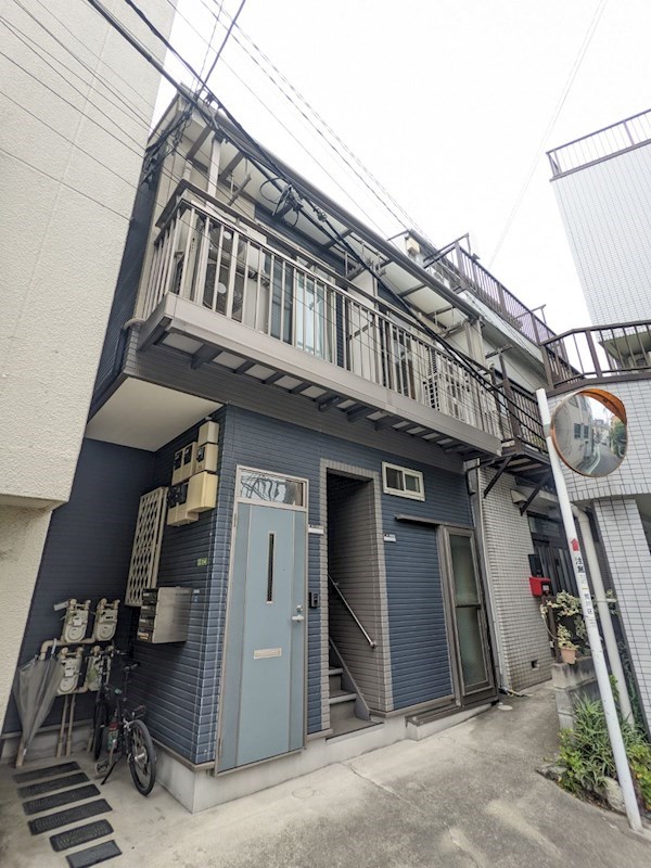 東京メトロ千代田線 町屋駅 徒歩5分 築16年