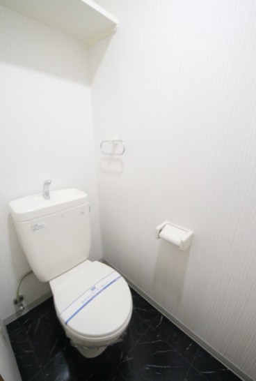 トイレ　※別部屋参照写真