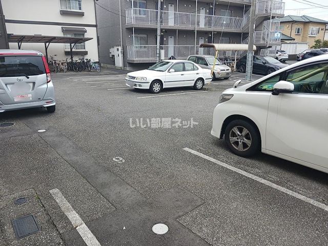 ＪＲ高崎線 熊谷駅 バス乗車時間：6分 最寄りバス停で下車 徒歩5分 2階建 築37年の外観写真