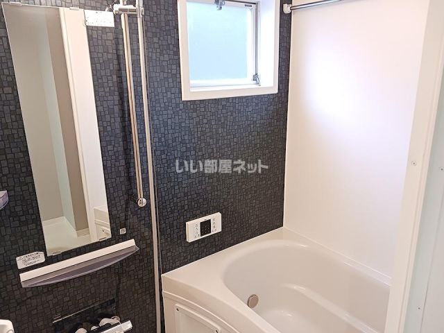 ＪＲ高崎線 熊谷駅 バス乗車時間：6分 最寄りバス停で下車 徒歩5分 2階建 築37年の風呂写真
