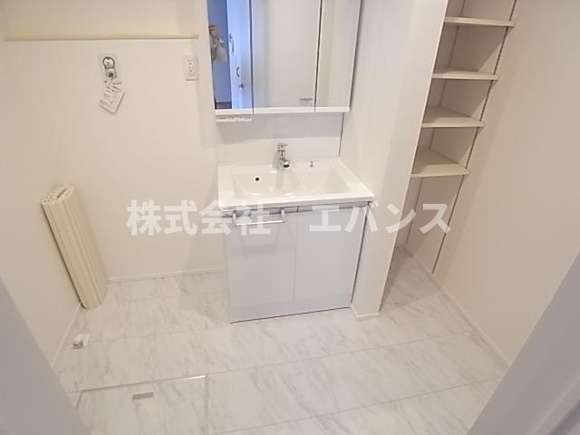 洗面設備　忙しい朝には欠かせない洗面所です