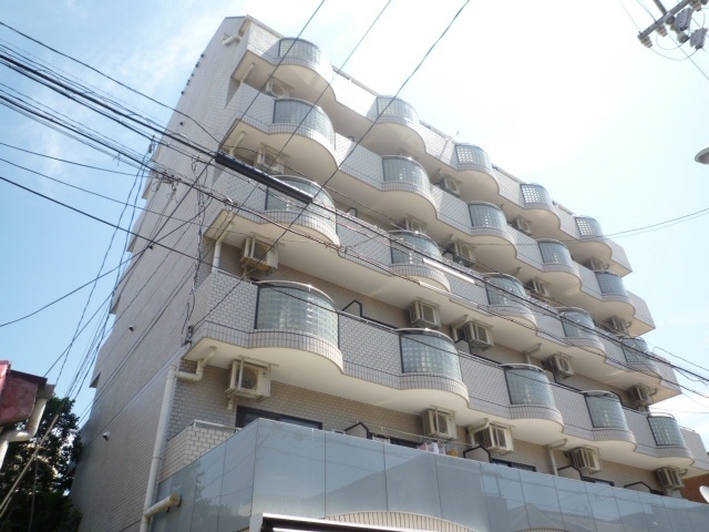 ハイツアルペン神田の外観写真