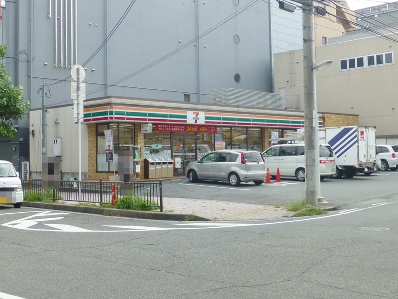 コンビニ　セブンイレブン奈良大宮町6丁目店（コンビニ）まで423m