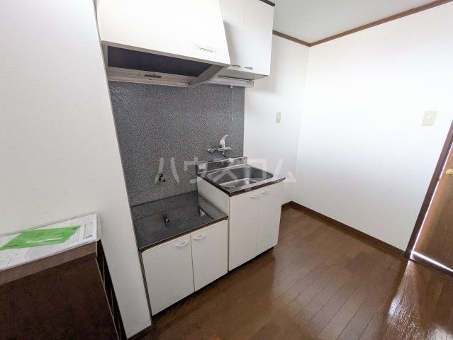 ソレイユBのキッチン写真