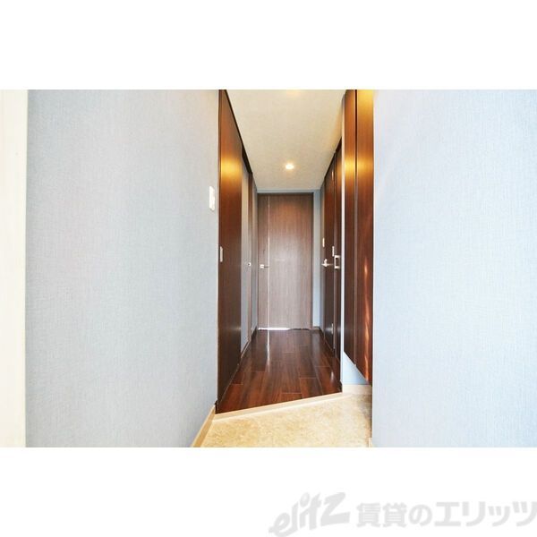 セレニテ梅田北Premiumの玄関写真