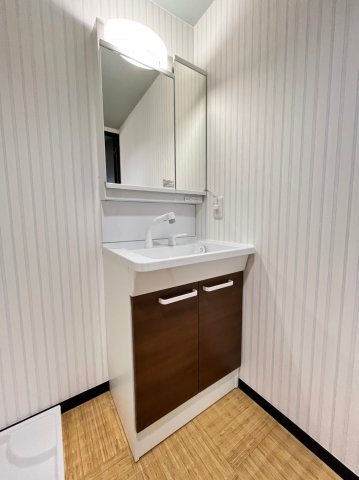 洗面設備　別号室の画像です。ご参考下さい