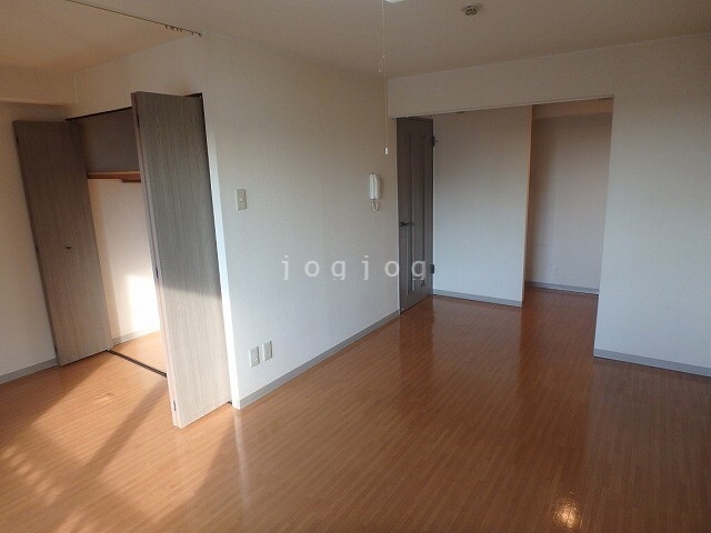 その他部屋・スペース　壁が多く使いやすいお部屋です