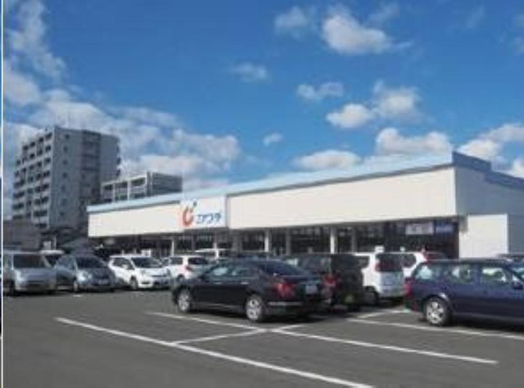 ドラックストア　カワチ薬品荒井駅前店（ドラッグストア）まで749m
