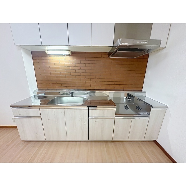 キッチン　キッチン下台取り替え予定です。