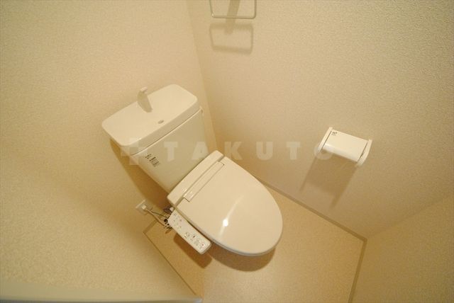 Luxe新大阪SOUTHのトイレ写真