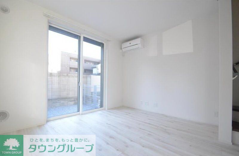 Neighbor Wood 草津の内装写真