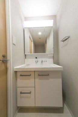 洗面設備　同タイプのお写真です