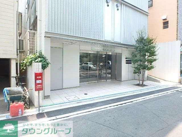 エントランス　エントランス