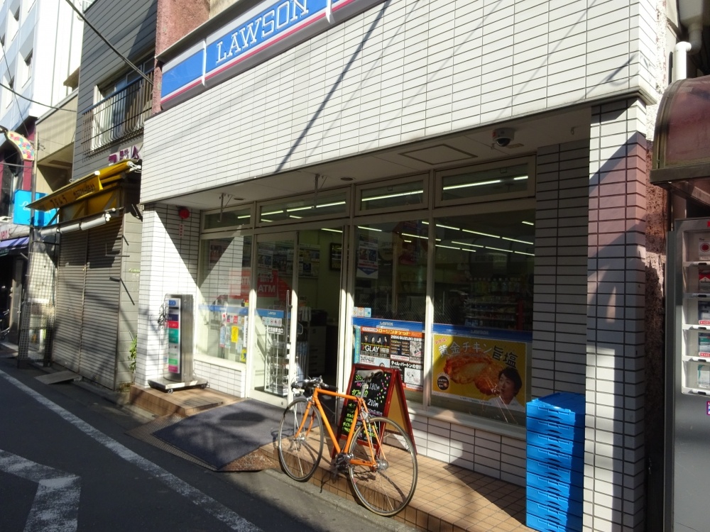 コンビニ　ローソン 代田橋駅北口（コンビニ）まで250m