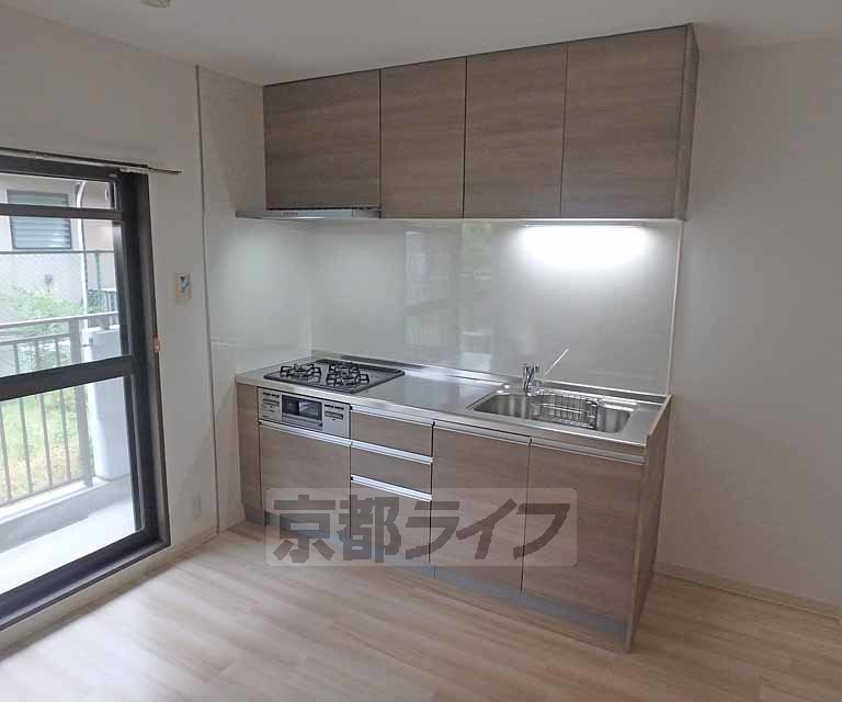 ＪＲ奈良線 宇治駅 徒歩16分 3階建 築32年のキッチン写真