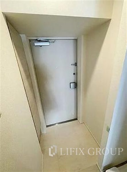 相鉄本線 西横浜駅 徒歩6分 10階建 築4年の玄関写真