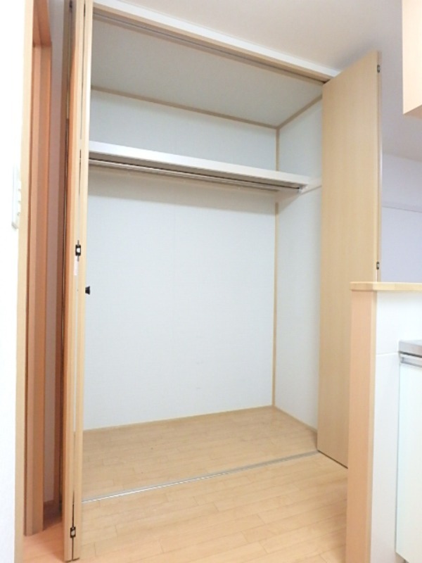 収納　図面と現状に相違がある場合には現状を優先