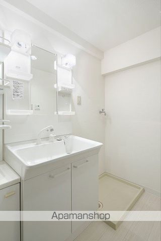 ＪＲ常磐線 柏駅 徒歩8分 8階建 築30年の内装写真