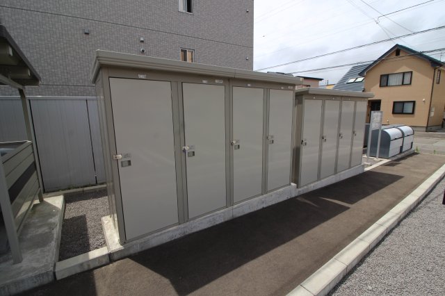その他