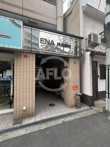 エントランス　ENA阿波座西