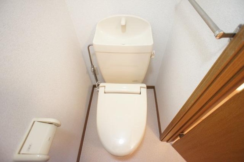 トイレ　図面と現状に相違がある場合には現状を優先