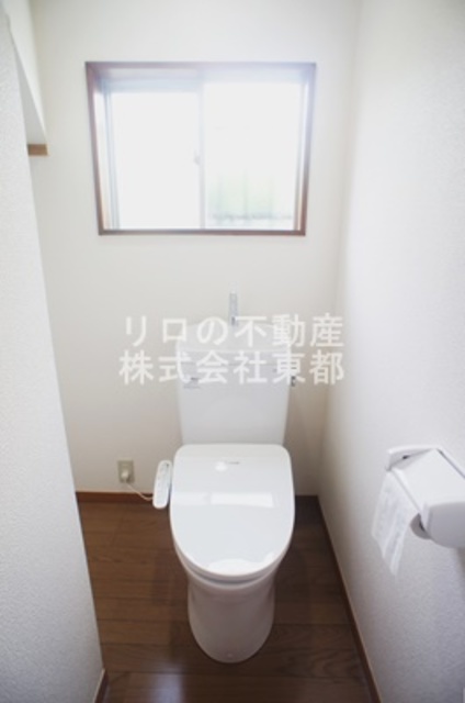 トイレ　洗浄便座付です！