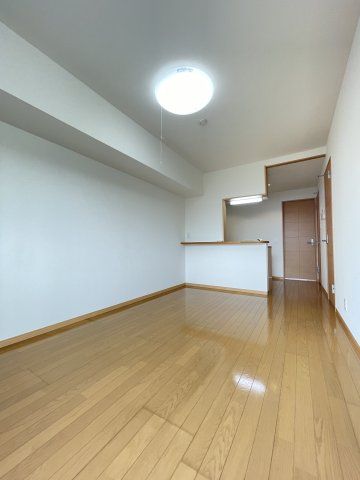 イーストフォレストの居間写真