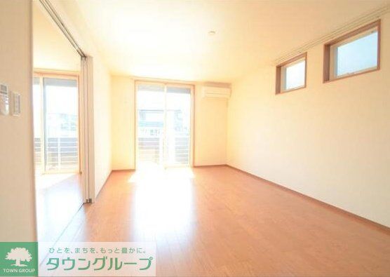 居室・リビング　現地待ち合わせ歓迎♪お問合せはタウンハウジングまで！