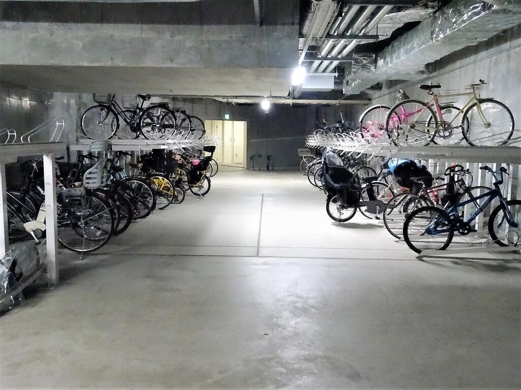 その他共有部分　駐車場・駐輪場・バイク置き場完備