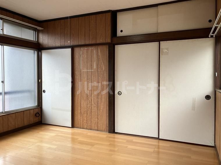 松飛台戸建の内装写真