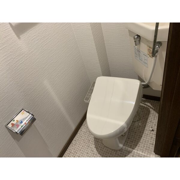 ＪＲ函館本線 発寒駅 徒歩34分 2階建 築37年のトイレ写真