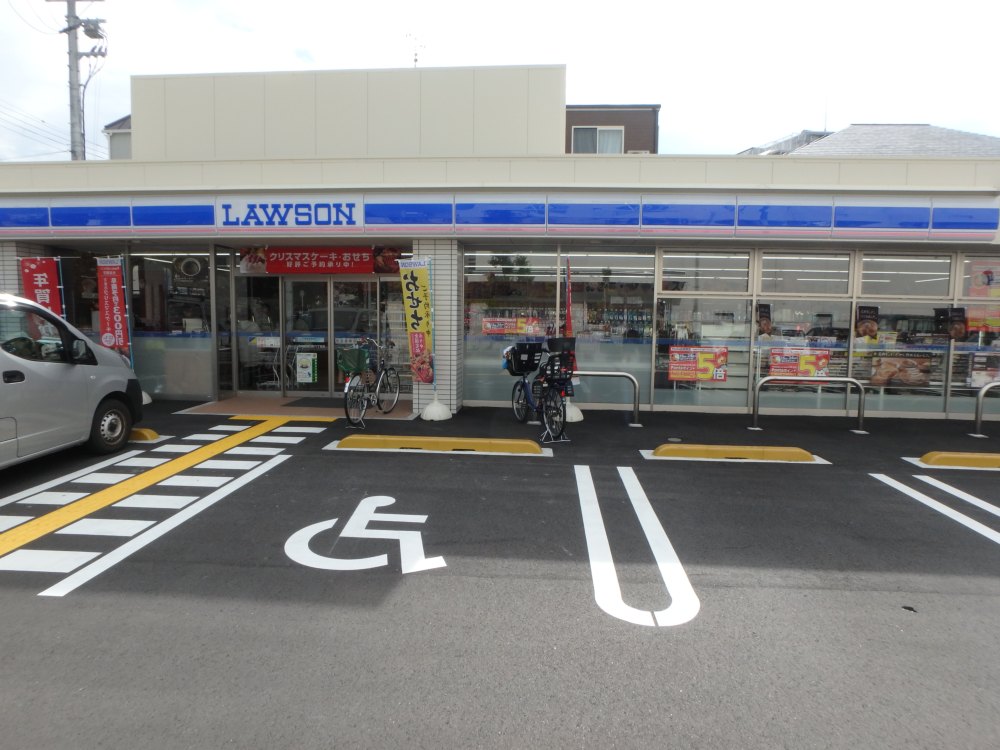 コンビニ　ローソン尼崎南塚口町六丁目店（コンビニ）まで514m
