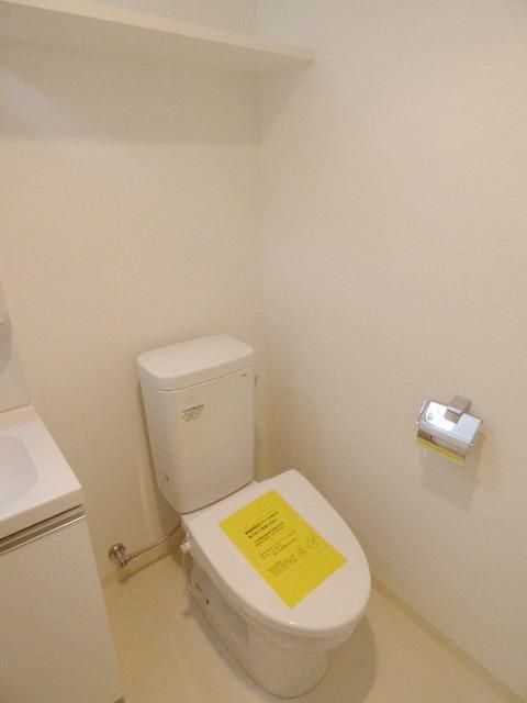 プレールドゥーク北千住のトイレ写真
