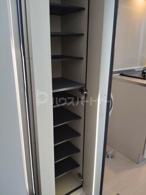 ND houseの玄関写真