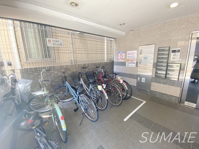 その他共有部分　駐輪場あります