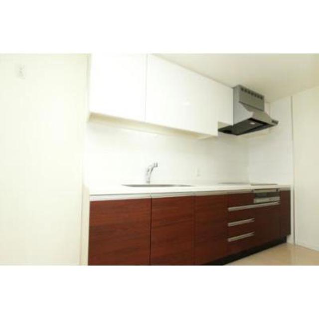 キッチン　※写真は同タイプ住戸です。