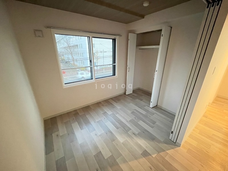 その他部屋・スペース　収納がたっぷりあるお部屋です。